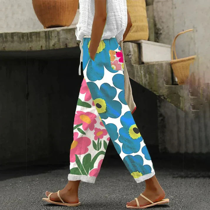 Pamela - pantalones verdes con estampado floral fresco