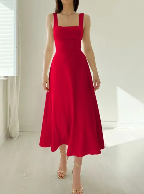 Vestido de corte a – escote elegante y entallado